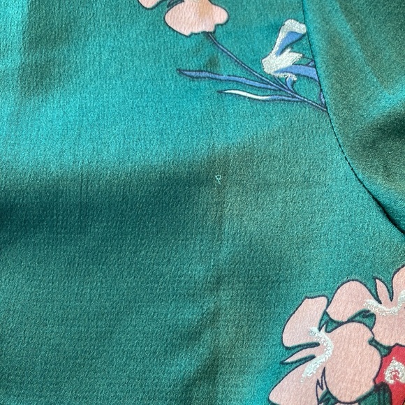 (2/$30) Elli White Long Sleeve Floral Green Blouse M/L - Picture 11 of 11